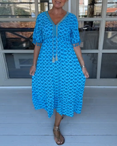 Amelia | V-neck Casual Dress With Print