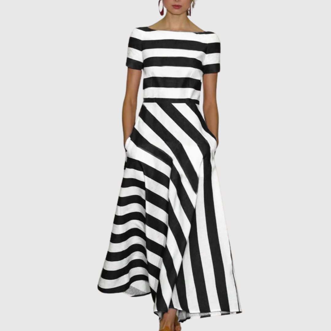 Madeline – Gestreiftes schulterfreies Maxikleid von Vonda 