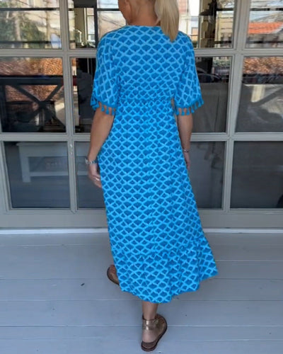 Amelia | V-neck Casual Dress With Print