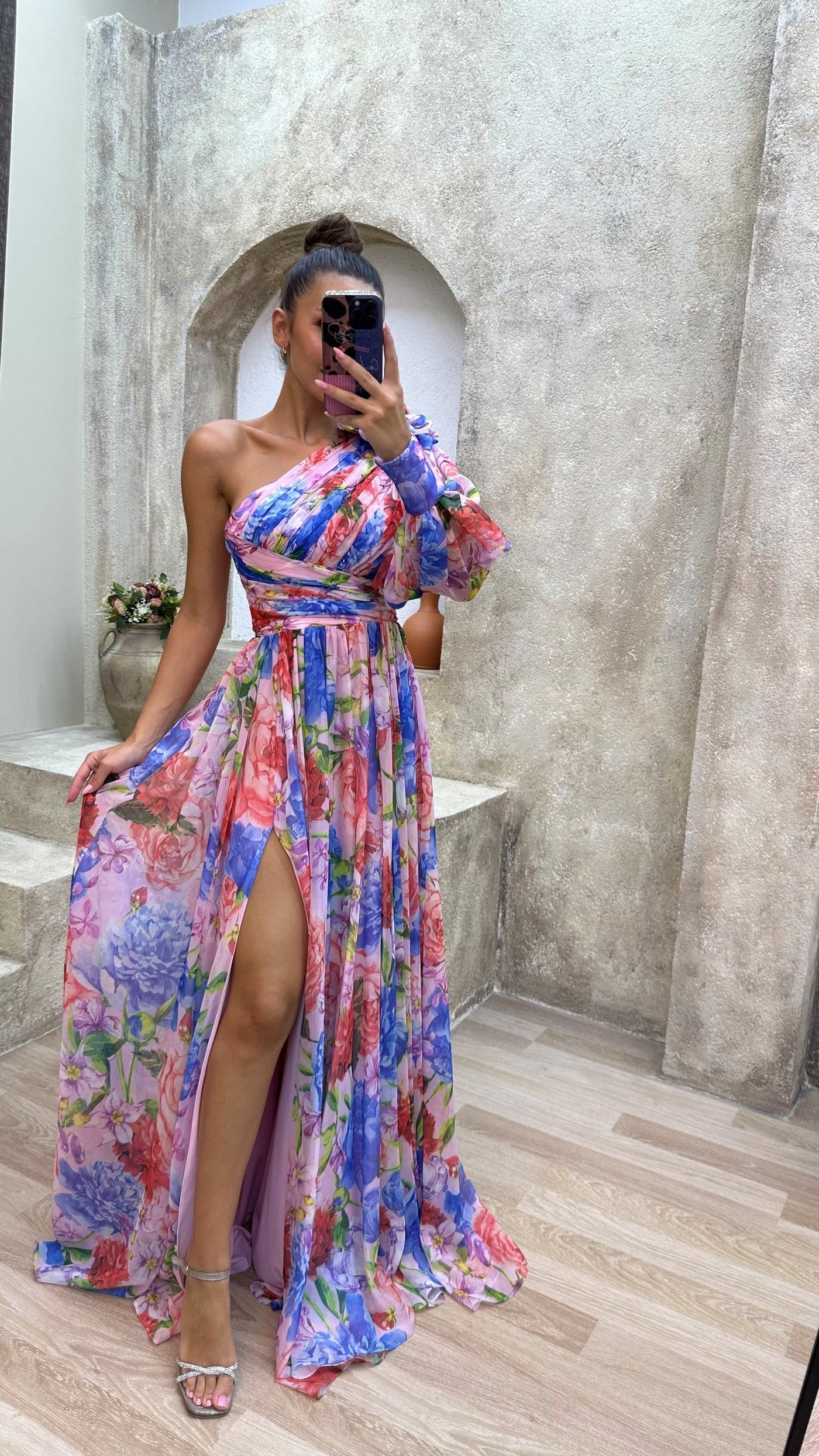 Mckenna | Atemberaubendes fließendes Kleid 