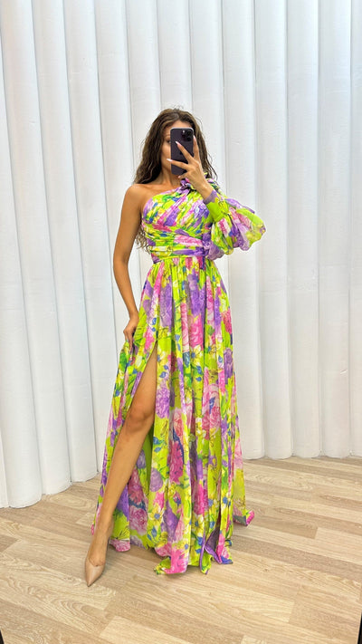 Mckenna | Atemberaubendes fließendes Kleid 