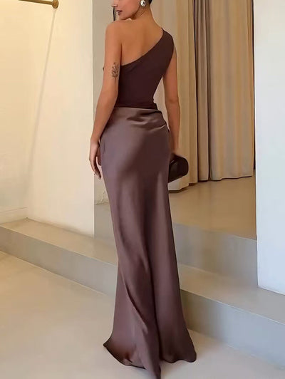 Alina - One-Shoulder Pleated Maxi Dress