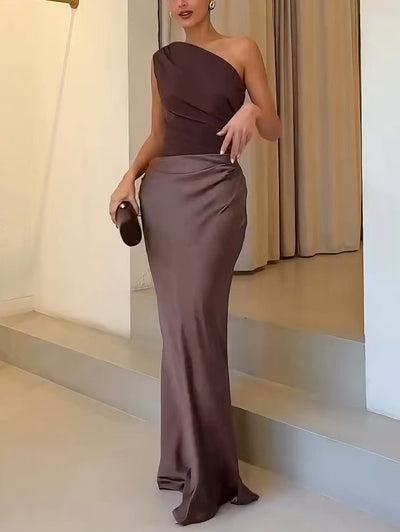 Alina - One-Shoulder Pleated Maxi Dress