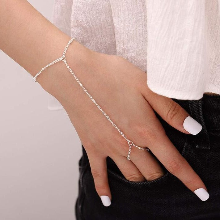 MYLENE™ – Zierliches Handkettenarmband 