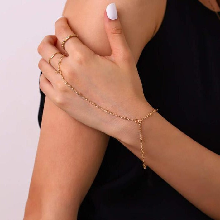 MYLENE™ – Zierliches Handkettenarmband 