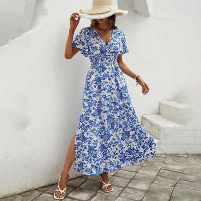 Bea – Blaues Strandkleid im Bohemian-Stil mit V-Ausschnitt